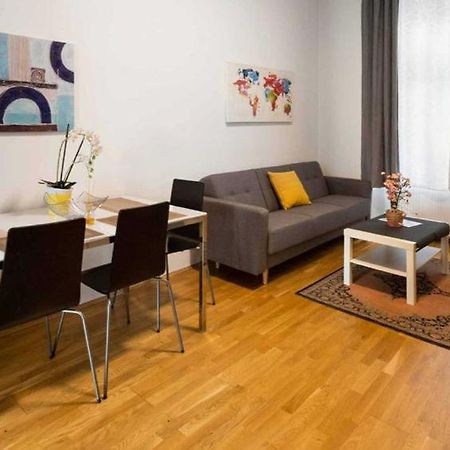 Flarent Economy Apartments Виена Екстериор снимка