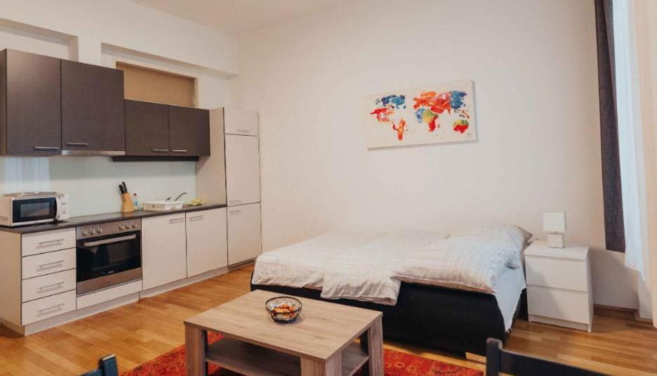 Flarent Economy Apartments Виена Екстериор снимка